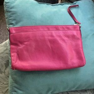 Super cute Fossil hot pink leather clutch
